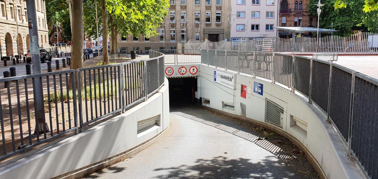 Gemuetliches Privatzimmer In Mannheims Stadtmitte Exteriör bild